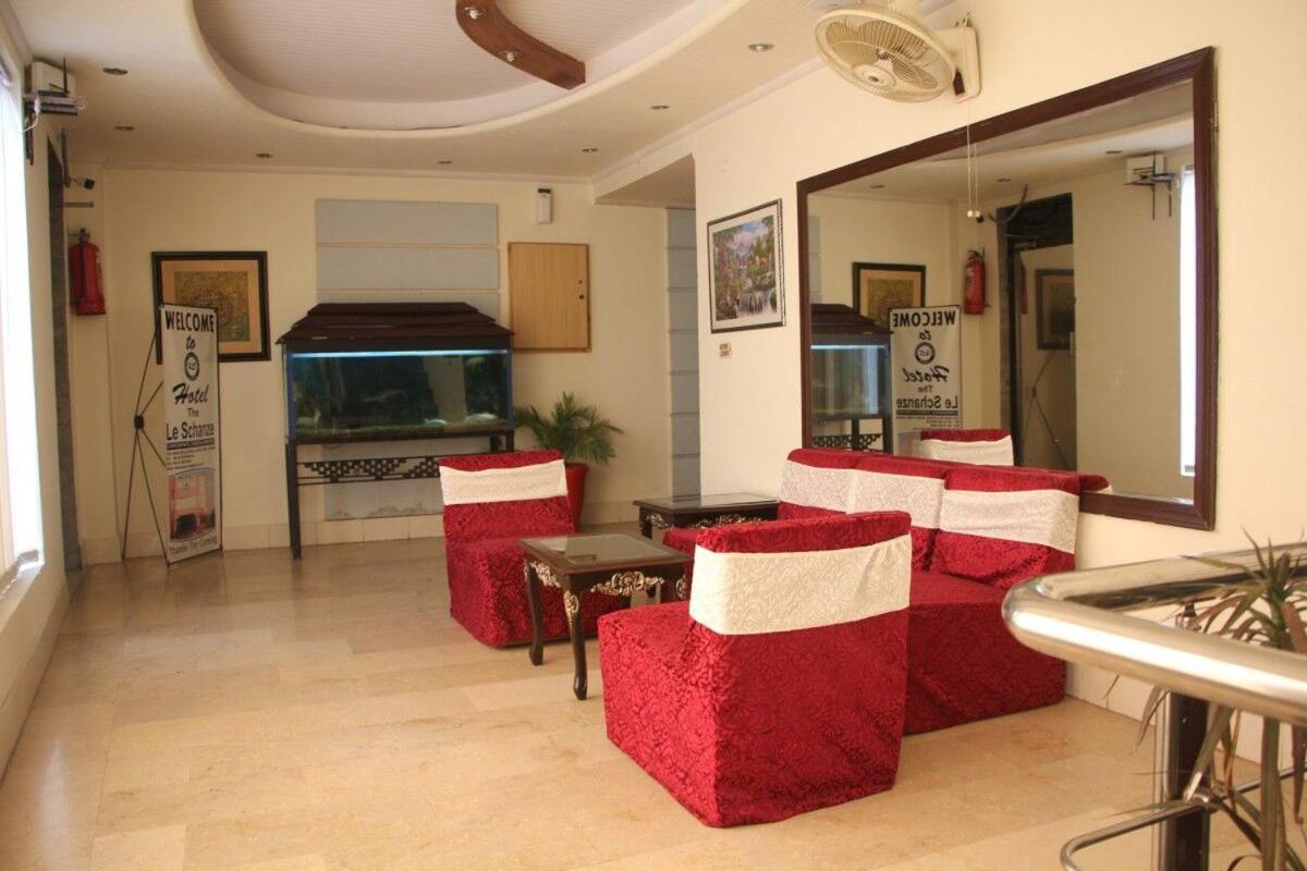 Hotel The Leschanze Лахор Екстериор снимка