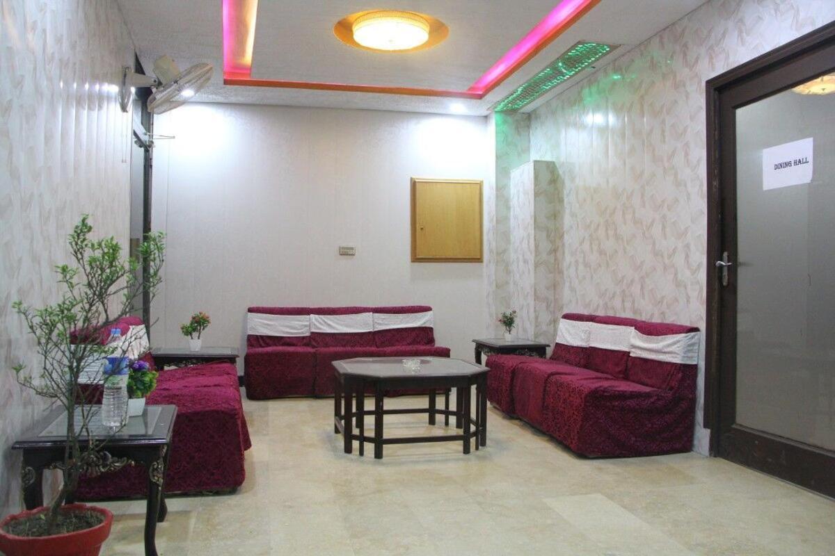 Hotel The Leschanze Лахор Екстериор снимка